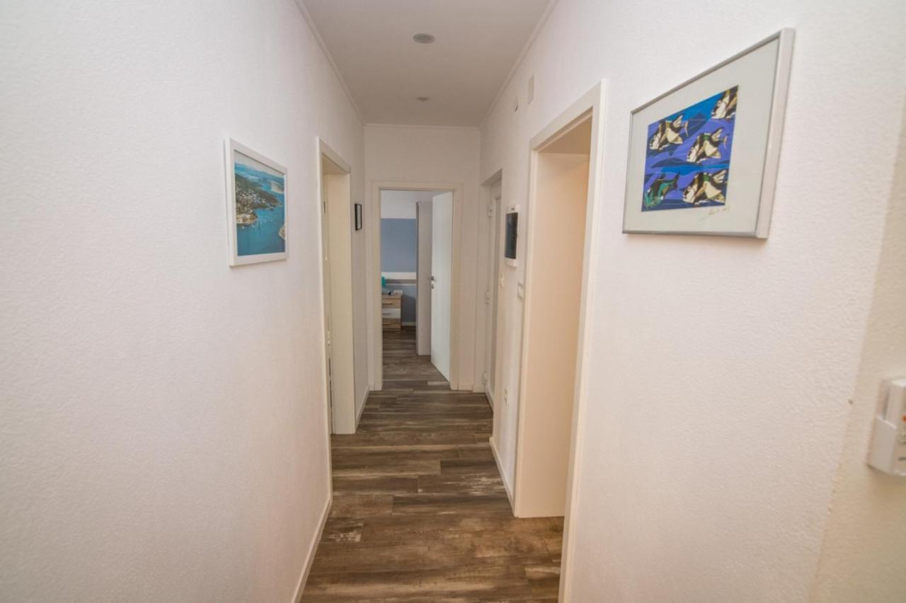 Apartment Traversa Novalja Exterior photo